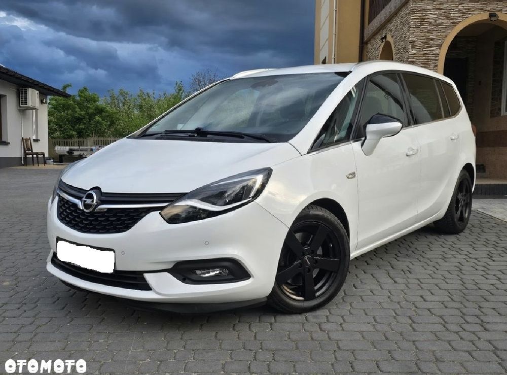 Opel Zafira - 1