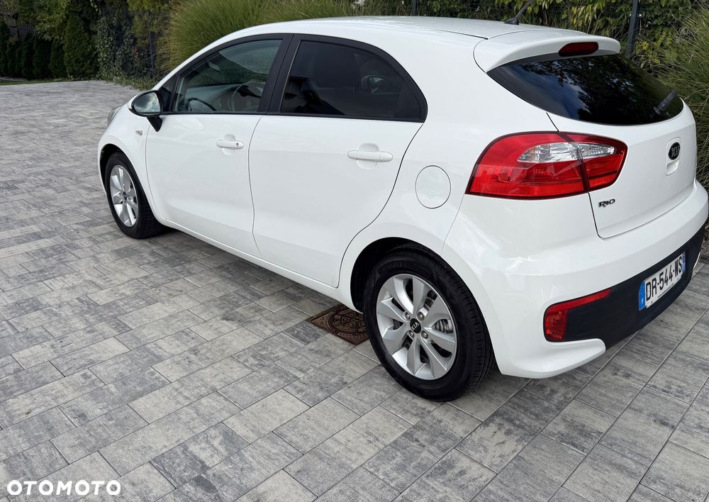 Kia Rio 1.2 Business Line - 34