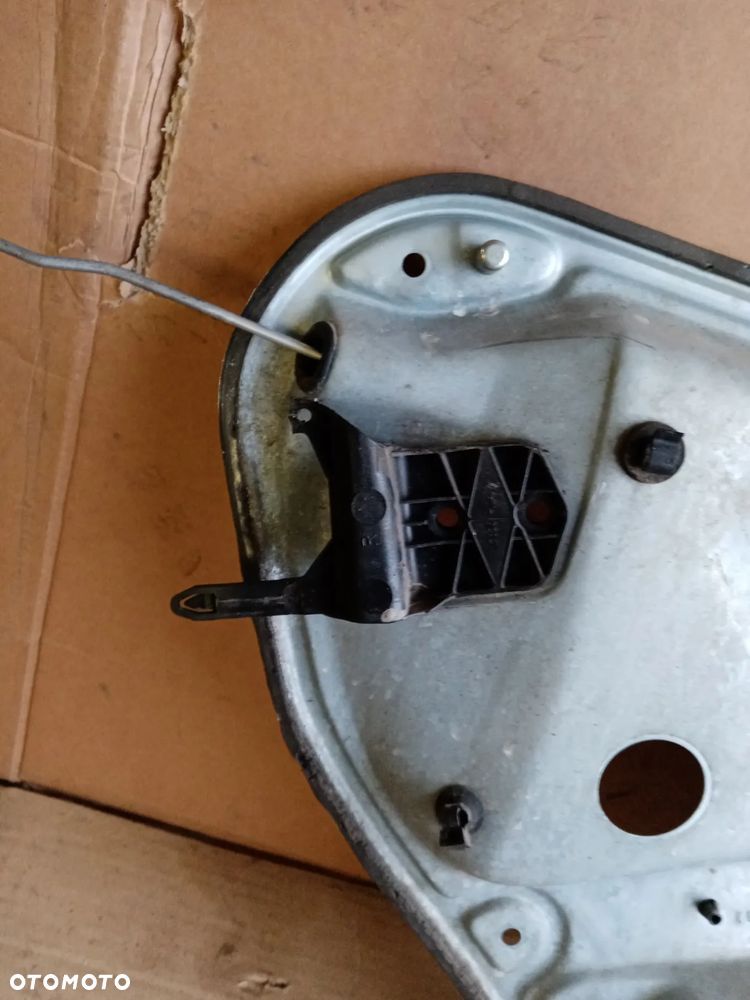 Mechanizm podnośnik szyby prawy tył VW Passat B5 Kombi 3B9839756C - 9