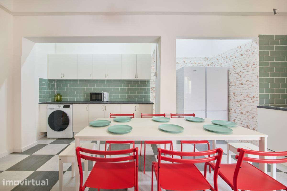 Quarto - localizado em Alameda Lisbon - Grande imagem: 5/48