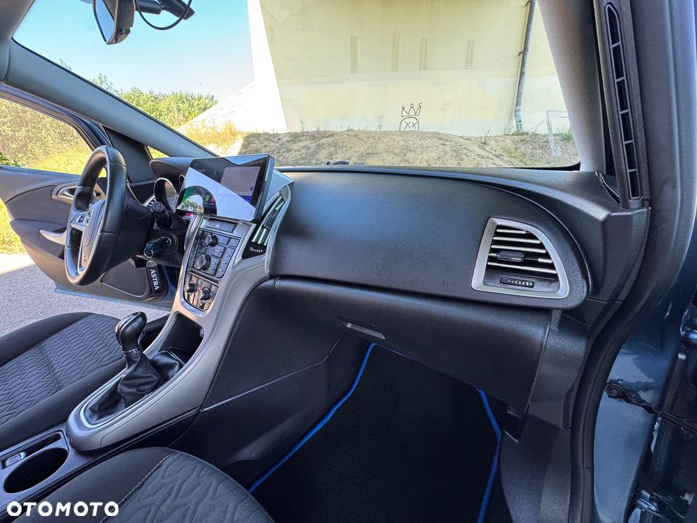 Opel Astra - 38