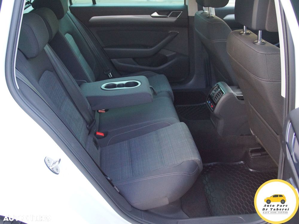 Volkswagen Passat Variant 2.0 TDI DSG (BlueMotion Technology) Comfortline - 25