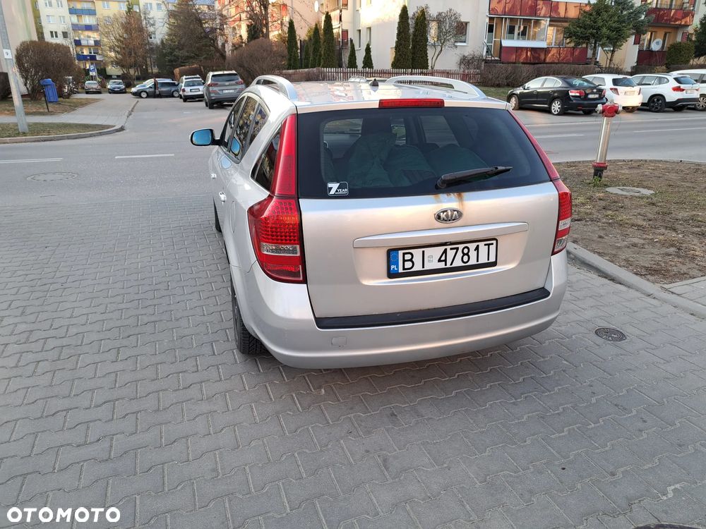 Kia Ceed 1.6 Crdi Comfort + - 9