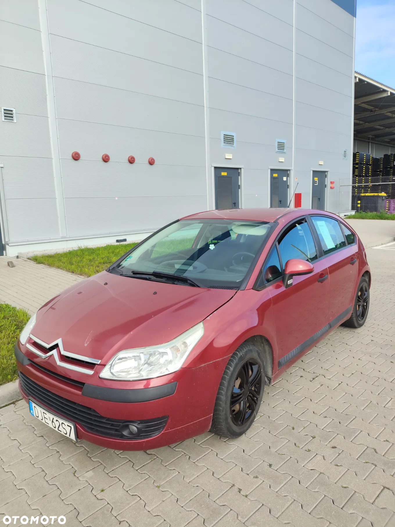 Citroën C4 1.4 16V X - 10