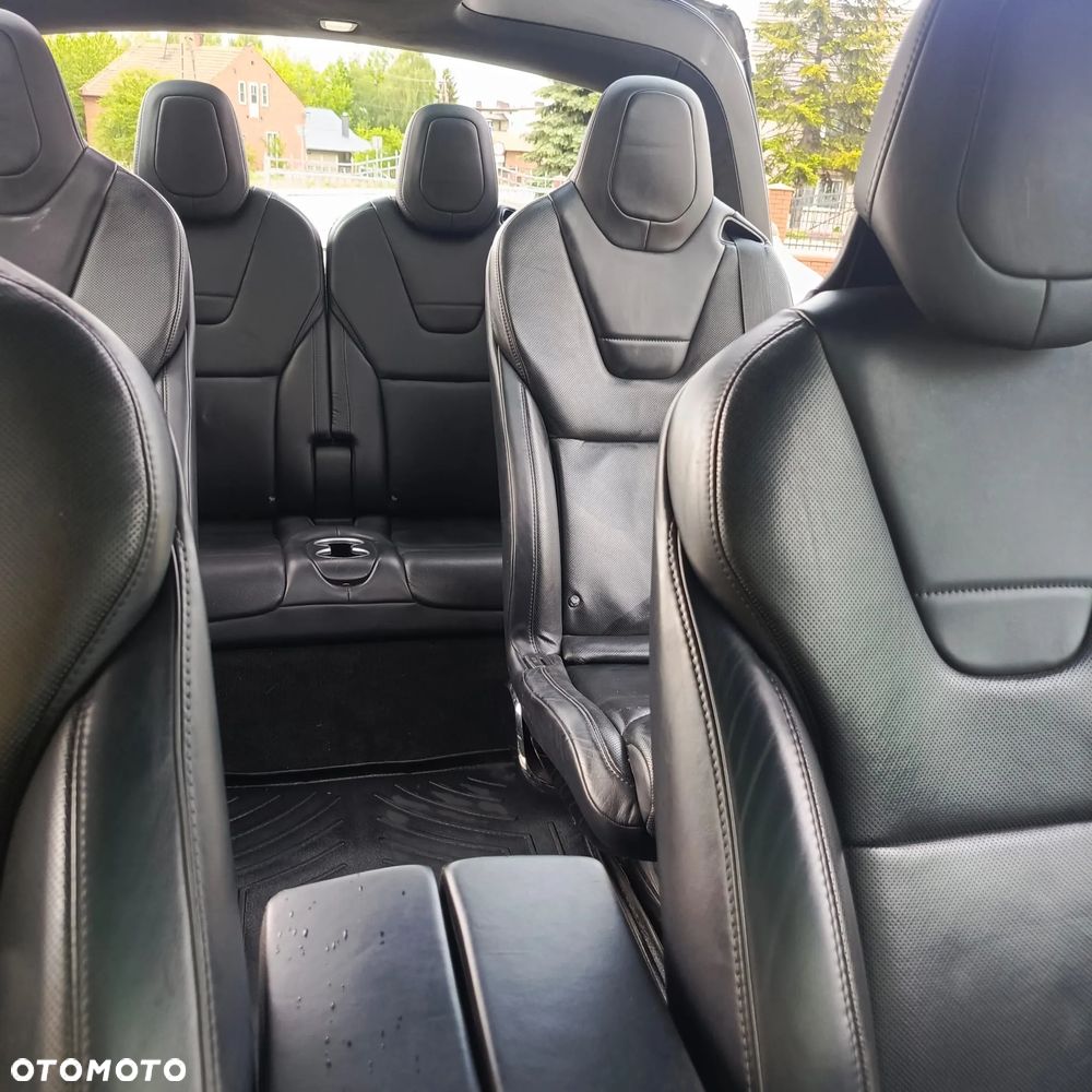 Tesla Model X Long Range Plus - 17