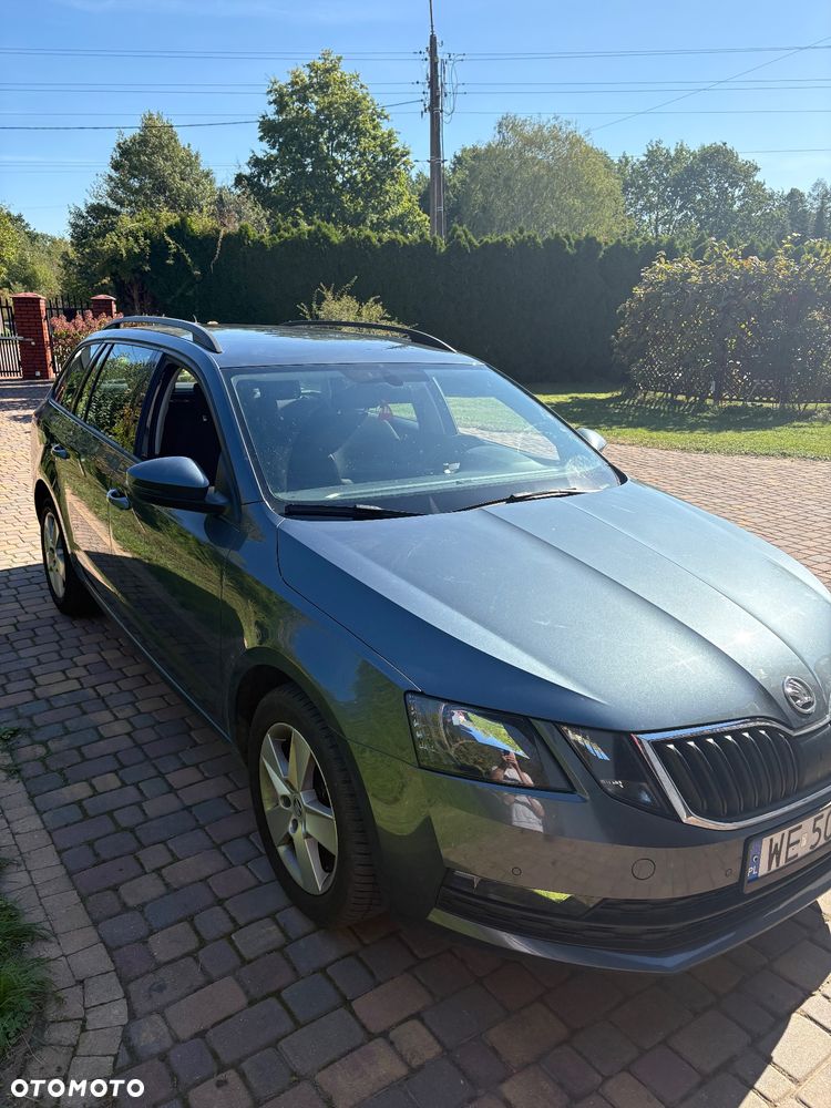 Skoda Octavia 2.0 TDI Ambition DSG - 2