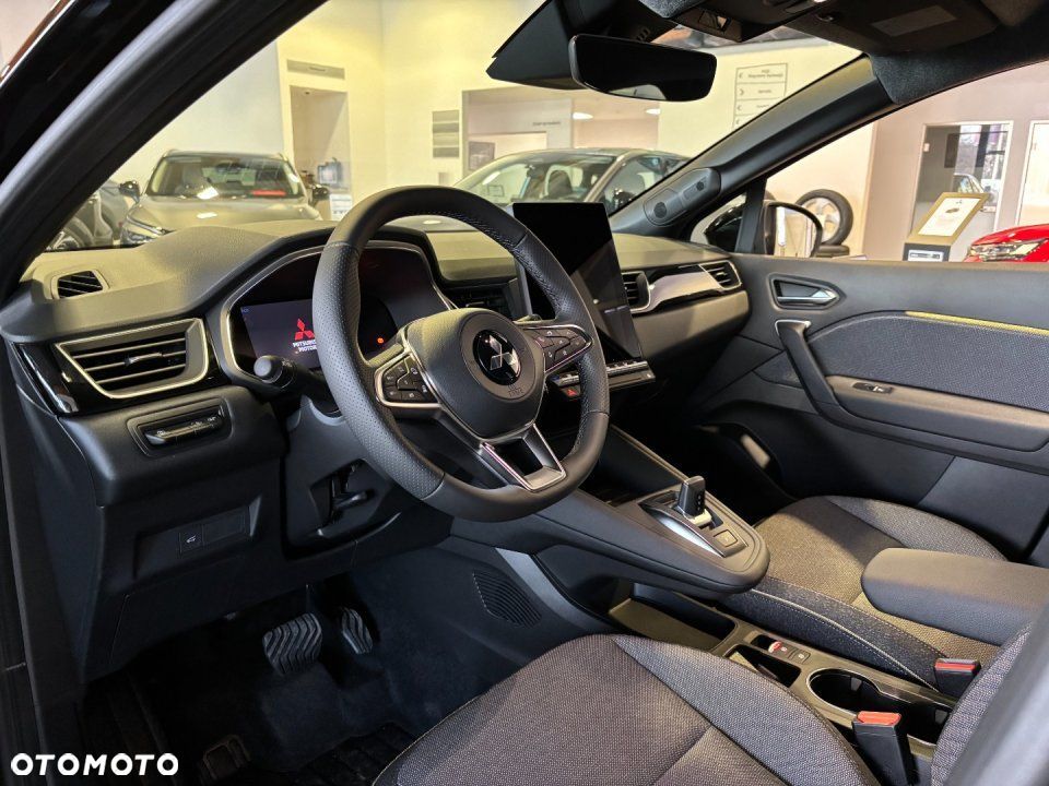 Mitsubishi Grandis - 6