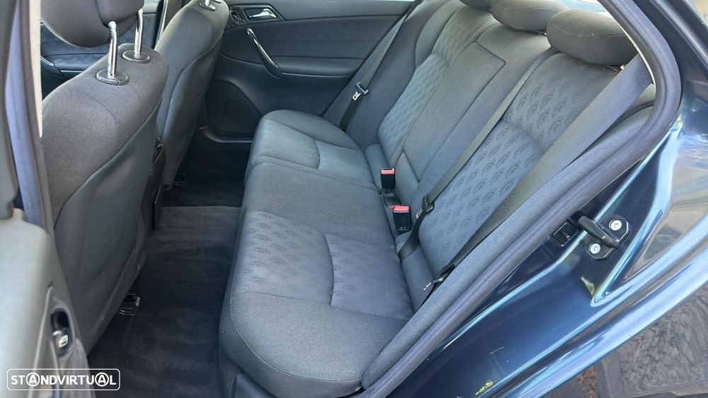 Mercedes-Benz C 220 - 14