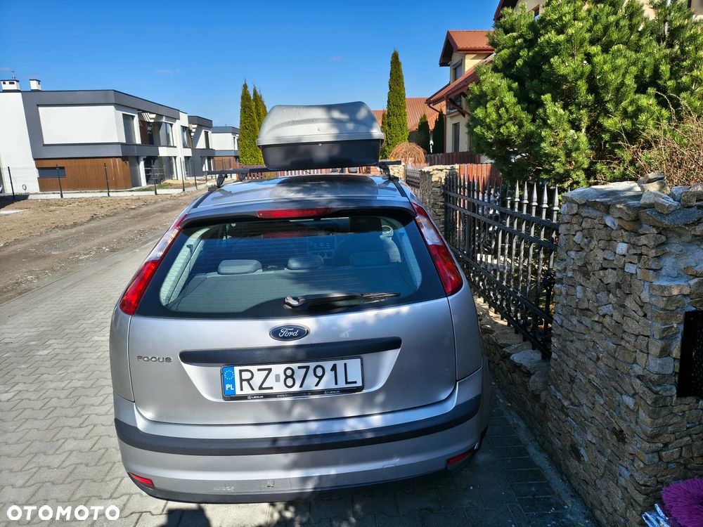 Ford Focus - 2