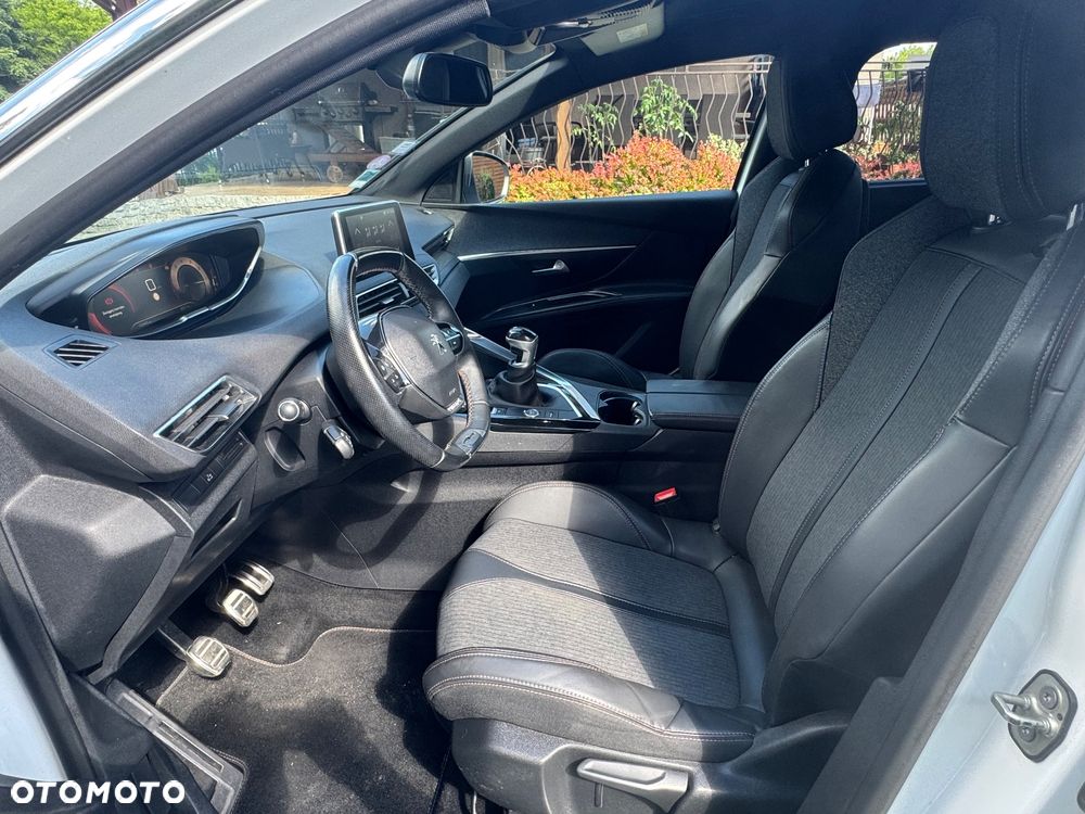 Peugeot 5008 PureTech 130 Allure - 7