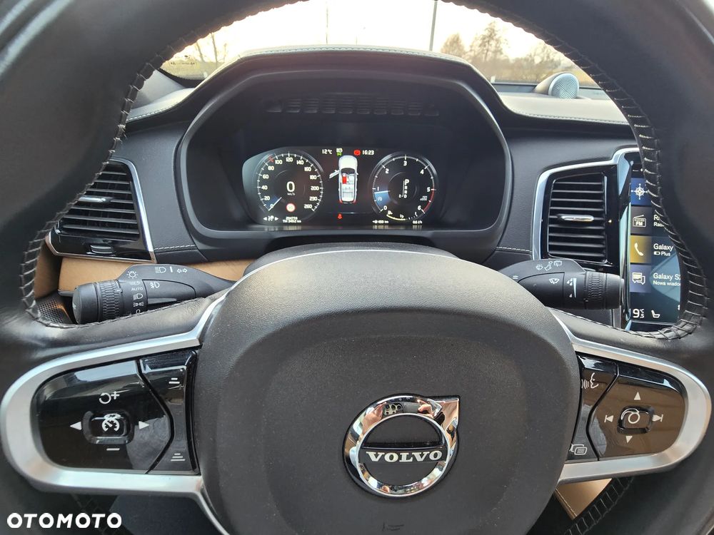 Volvo XC 90 D5 SCR AWD Inscription - 18
