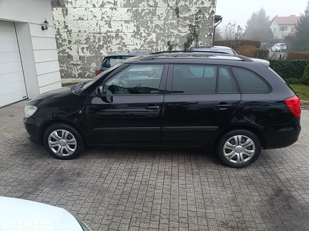 Skoda Fabia 1.2 TSI Ambiente - 9