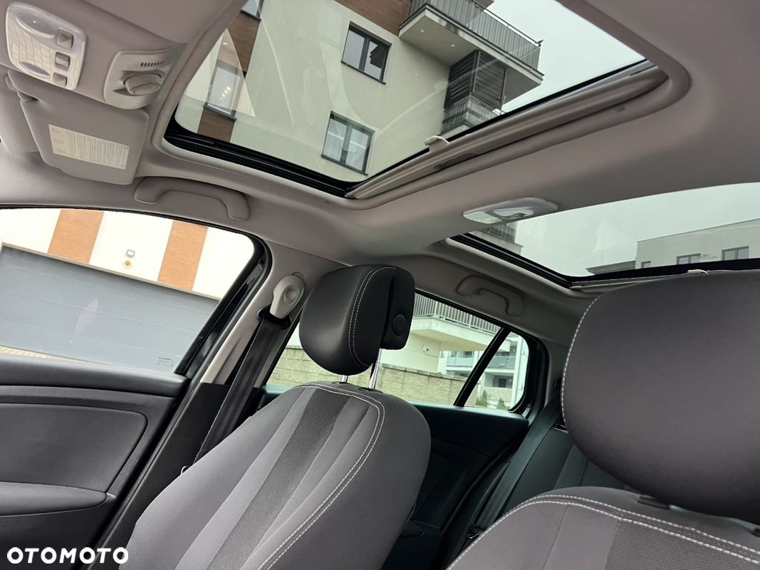 Renault Megane 2.0 16V Privilege CVT - 33