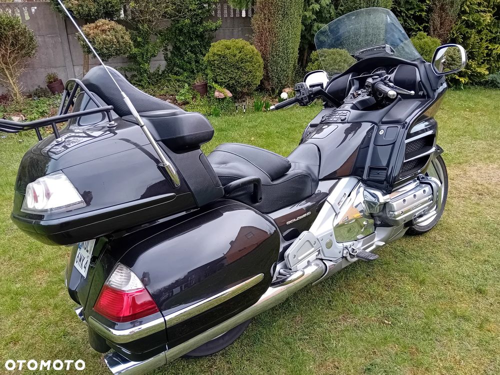 Honda GL - 6