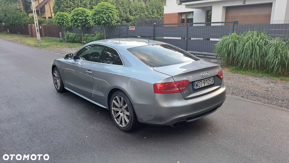 Audi A5 Coupé - 4