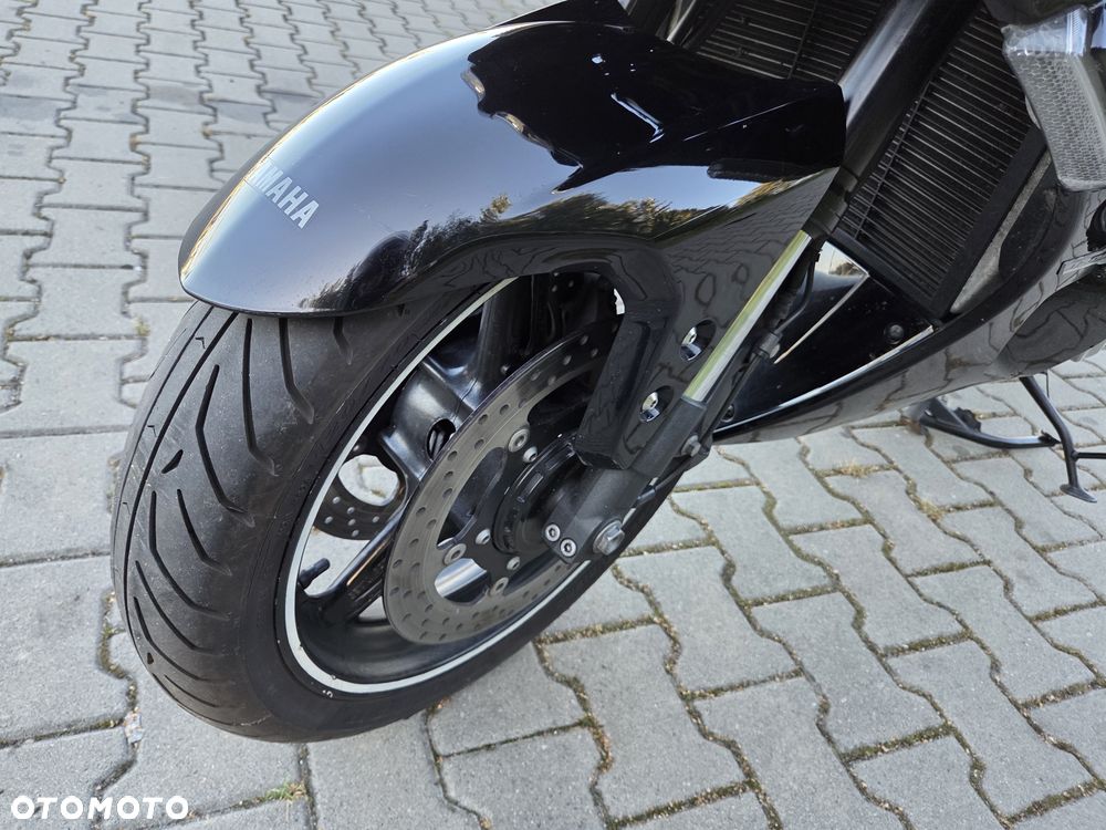 Yamaha FJR - 31