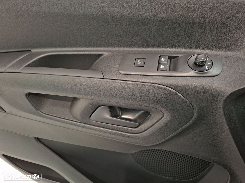 Peugeot Partner - 24