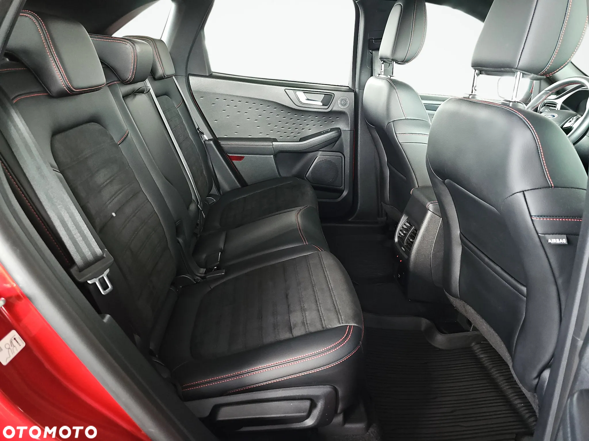Ford Kuga 2.5P PHEV FWD ST-Line X - 16