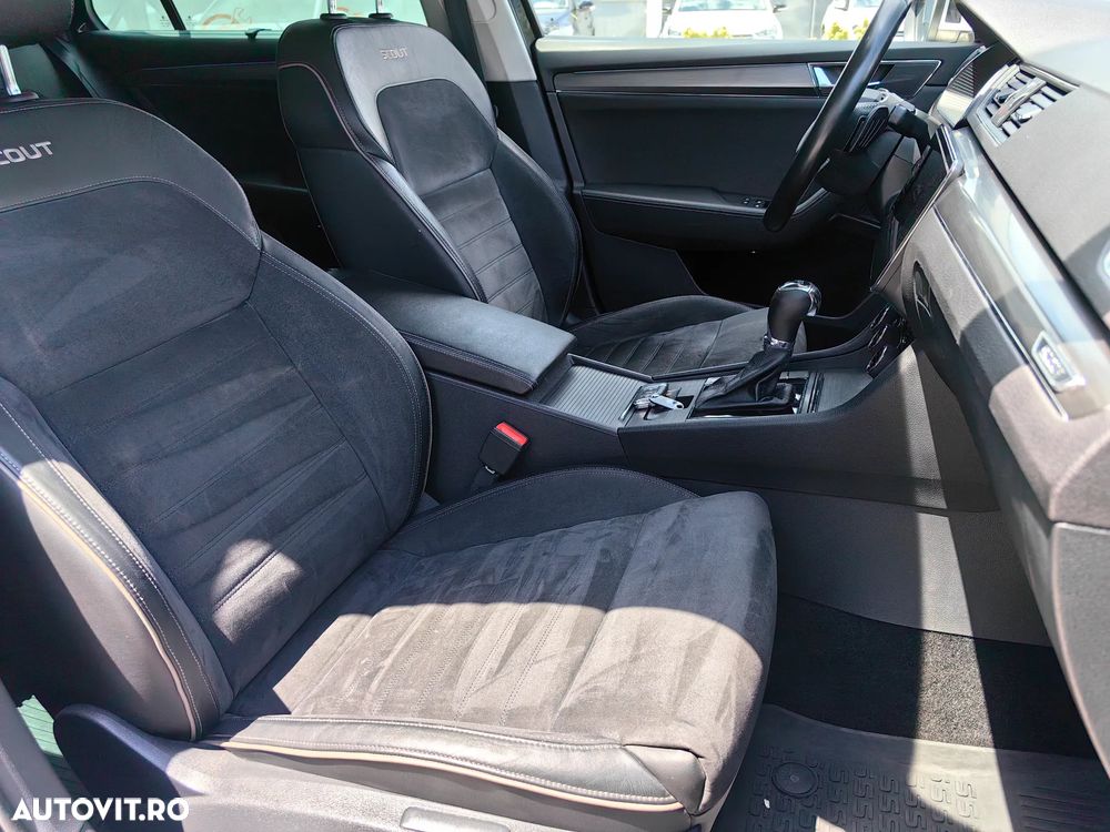 Skoda Superb 2.0 TDI 4X4 DSG Scout - 21