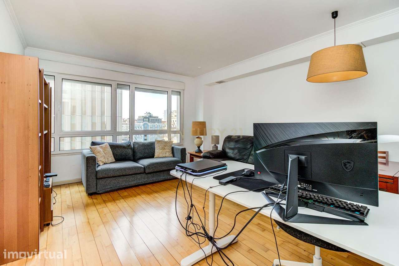 Apartamento T1 Mobilado no Saldanha Residence-perto do metro - em  Lis - Grande imagem: 2/18