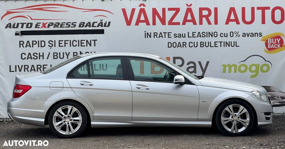 Mercedes-Benz C 180 T CGI BlueEFFICIENCY - 18