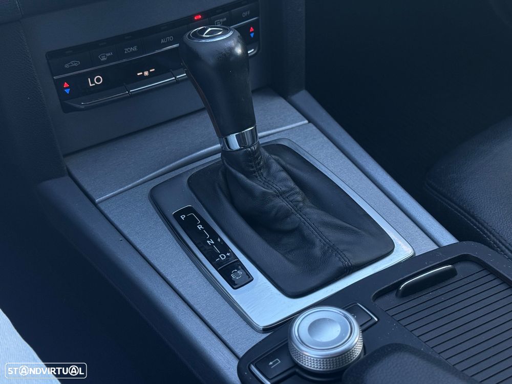 Mercedes-Benz E 220 CDI 7G-TRONIC Elegance - 8