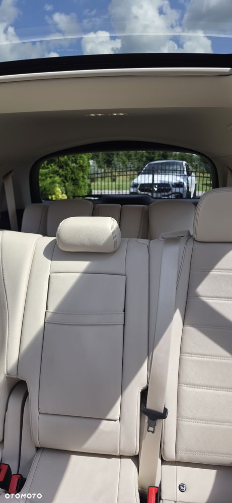 Mercedes-Benz GLS - 23