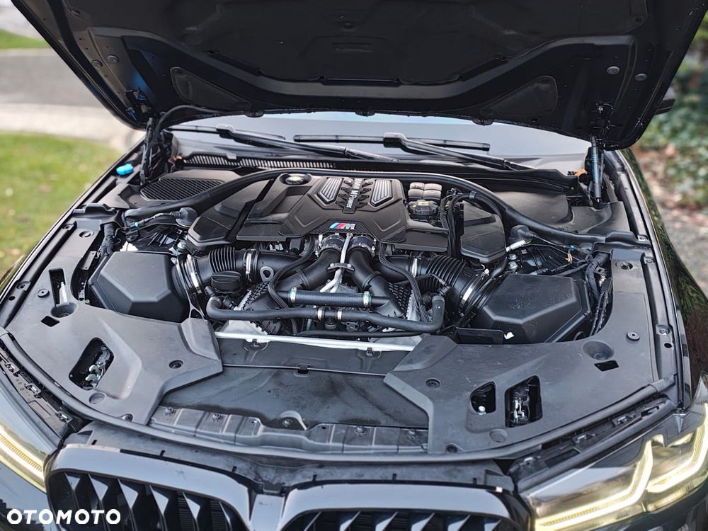 BMW M5 Competition - 9