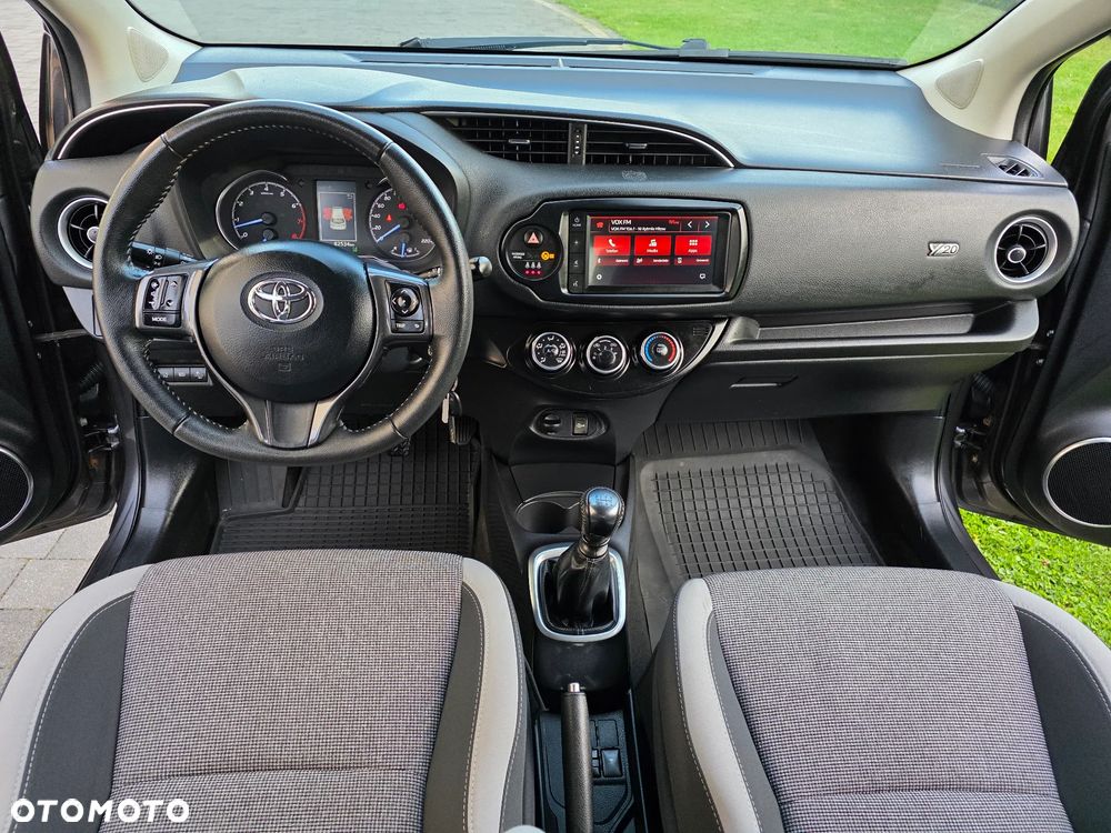 Toyota Yaris 1.5 20th Anniversary - 6