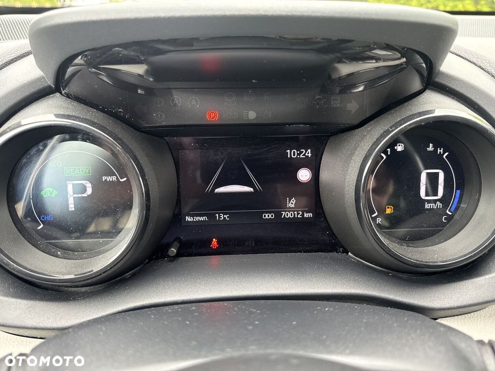 Toyota Yaris - 18