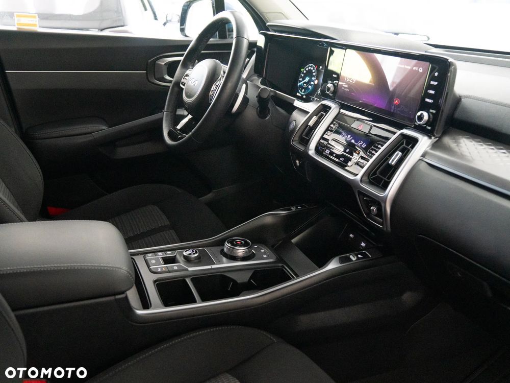 Kia Sorento 1.6 T-GDI HEV L 7os - 36