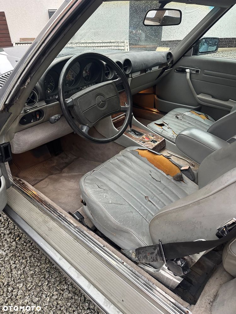 Mercedes-Benz SL - 25