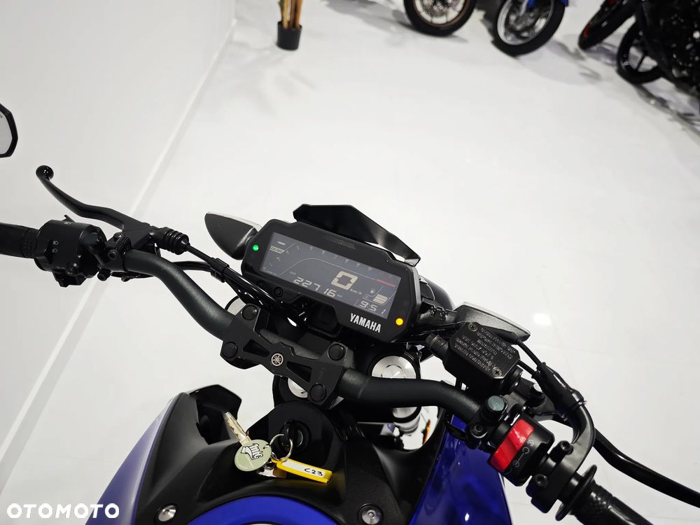 Yamaha MT - 6