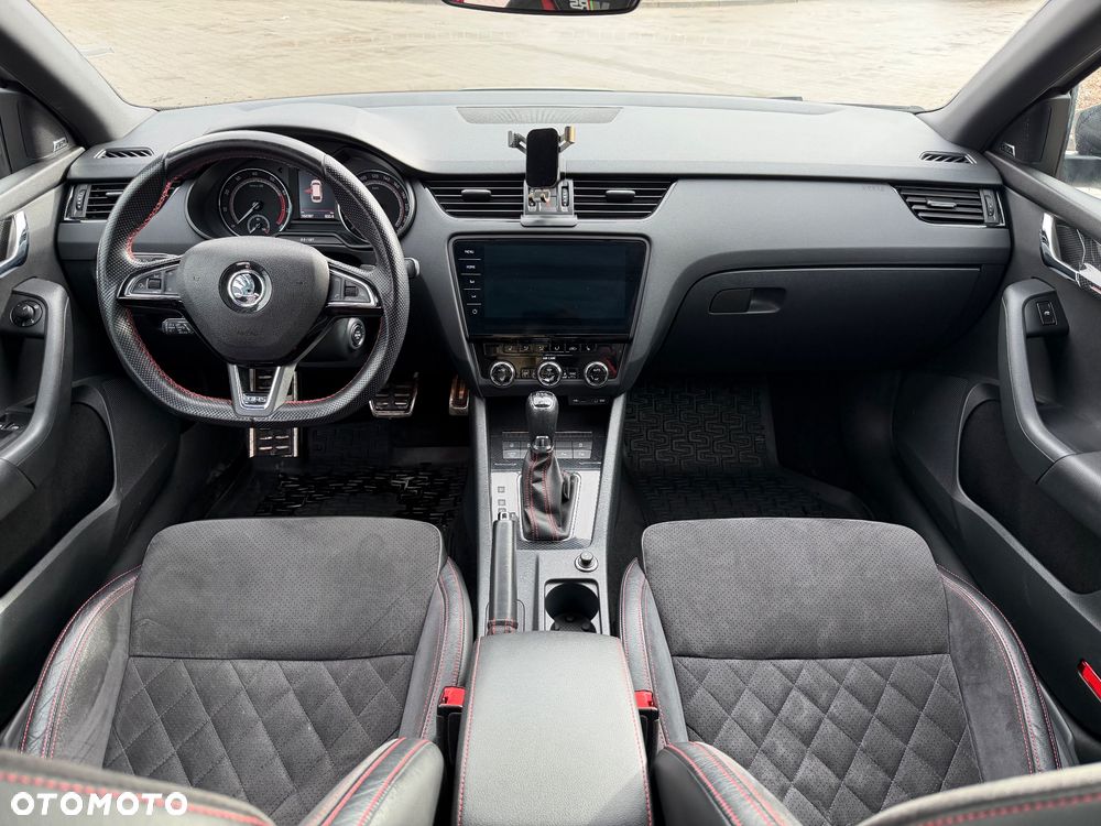 Skoda Octavia 2.0 TSI RS 230 DSG - 11