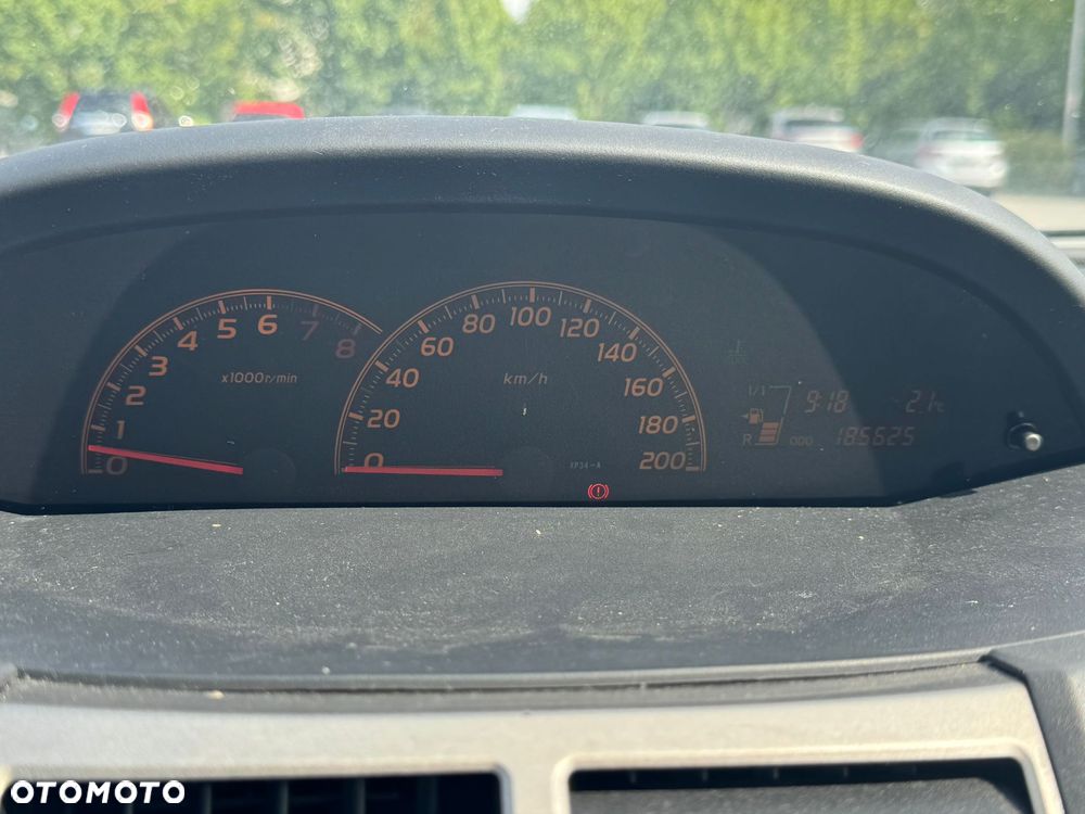 Toyota Yaris - 6