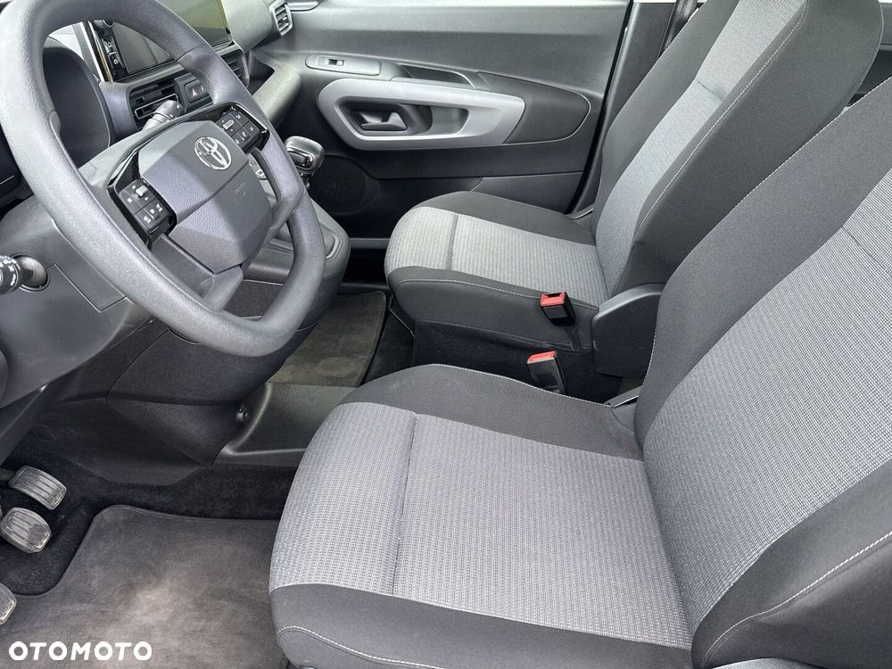 Toyota Proace City Verso 1.5 D-4D Business - 11
