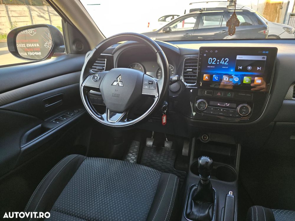 Mitsubishi Outlander 2.2 Litre DI-D AWD Intense - 15