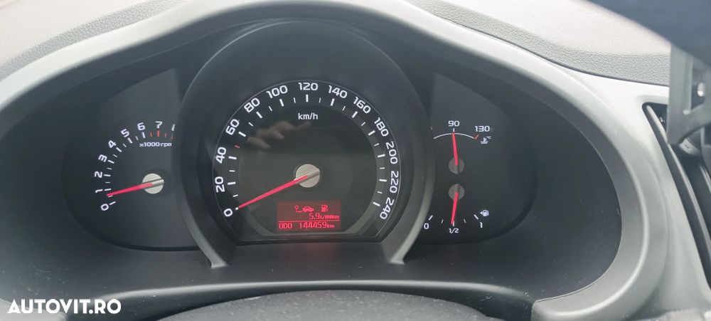 Kia Sportage - 6