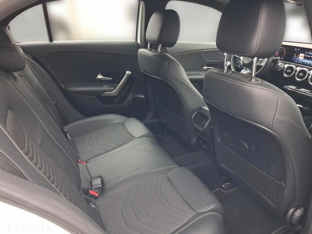 Mercedes-Benz A 180 d 8G-DCT Advanced Progressive - 16