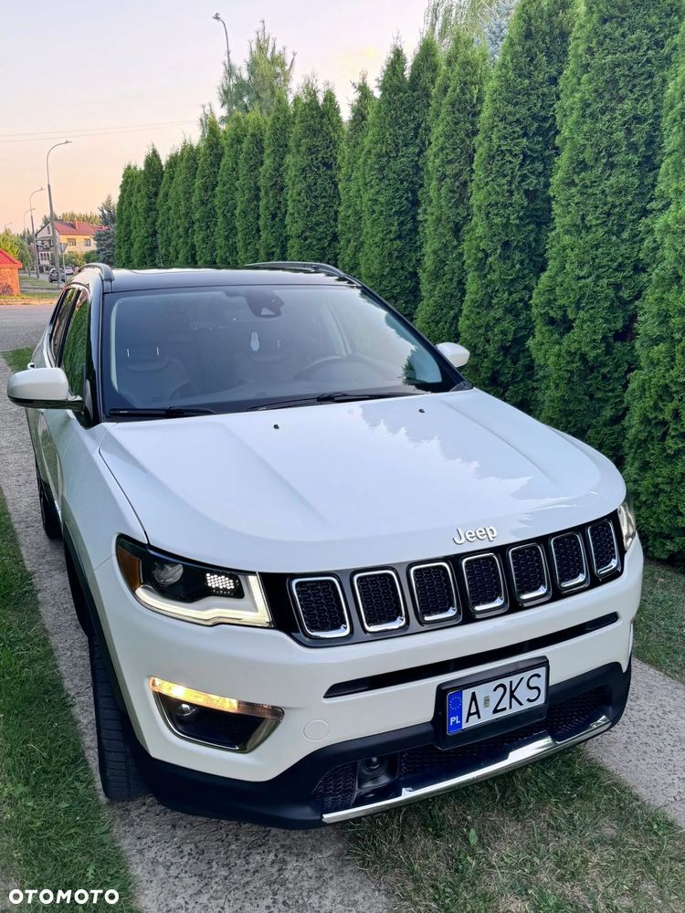 Jeep Compass - 1