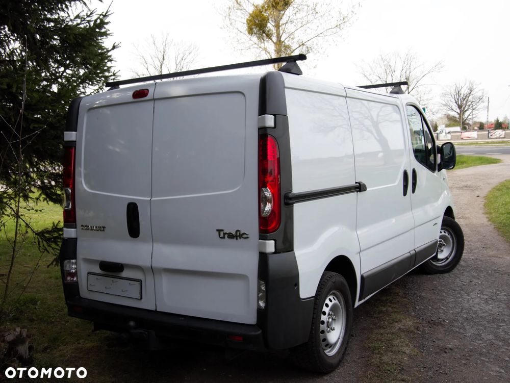 Renault Trafic - 14