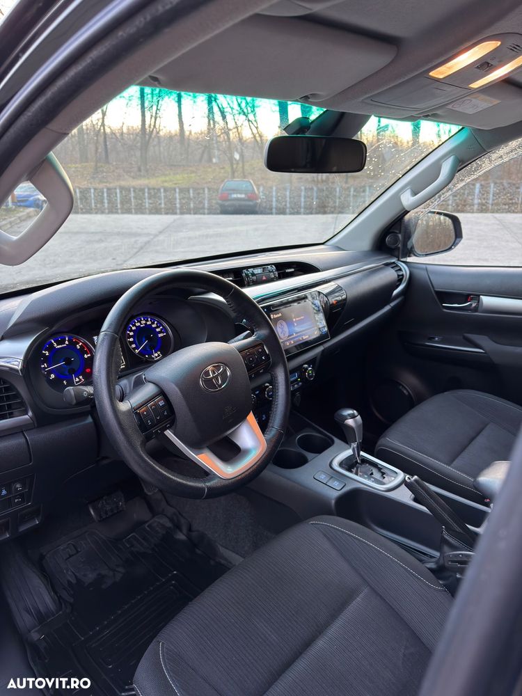 Toyota Hilux 2.4D 150CP 4x4 Double Cab AT Style - 8