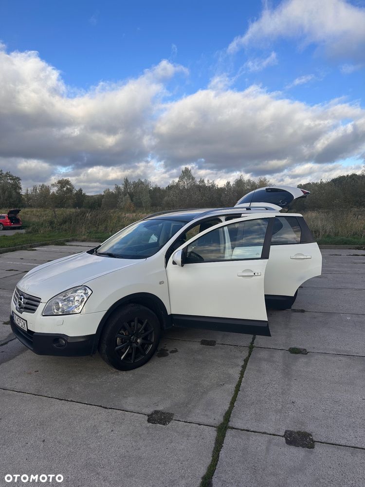 Nissan Qashqai+2 2.0 dCi 4x4 Tekna - 25