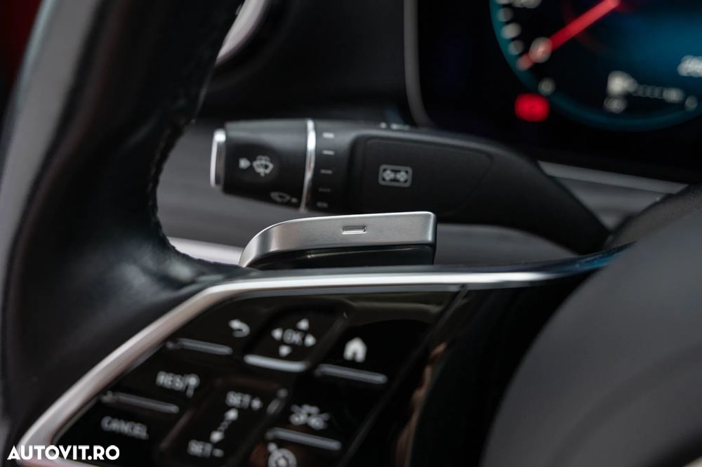 Mercedes-Benz E 300 9G-TRONIC Exclusive - 25