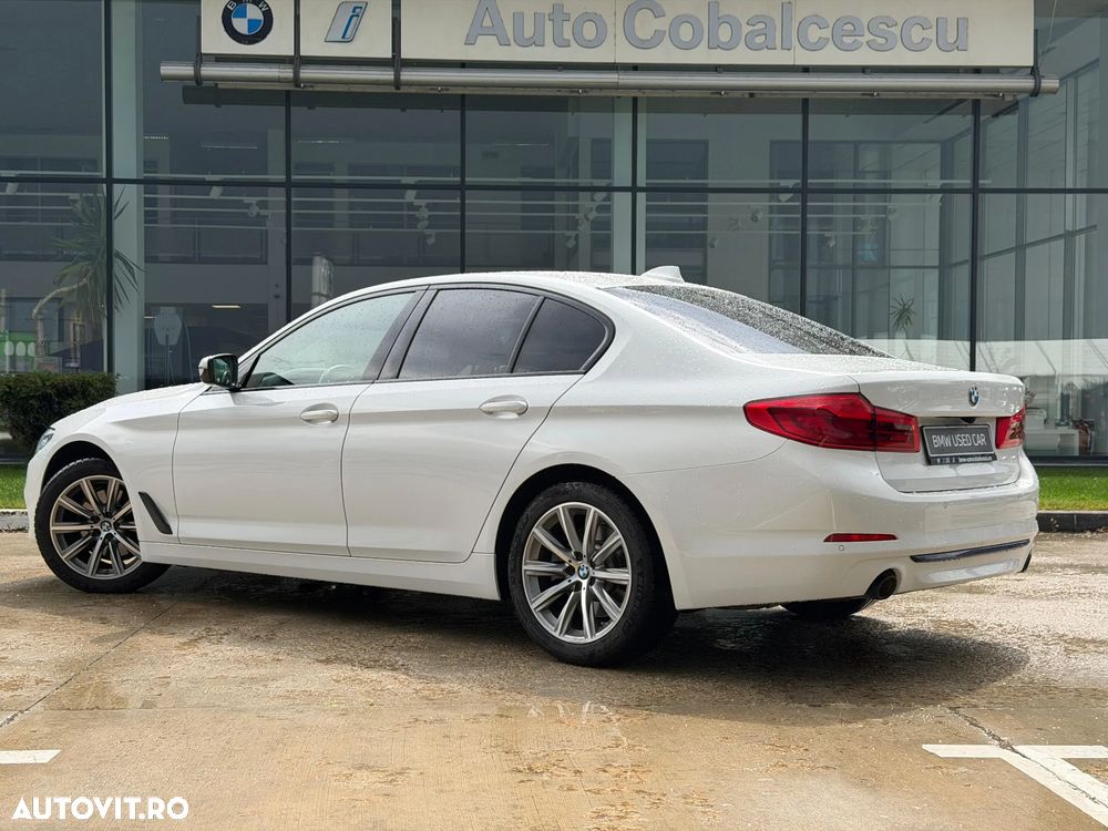 BMW Seria 5 520i AT - 3
