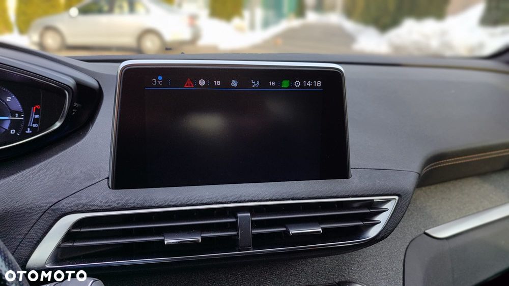 Peugeot 3008 1.5 BlueHDi GT S&S - 12