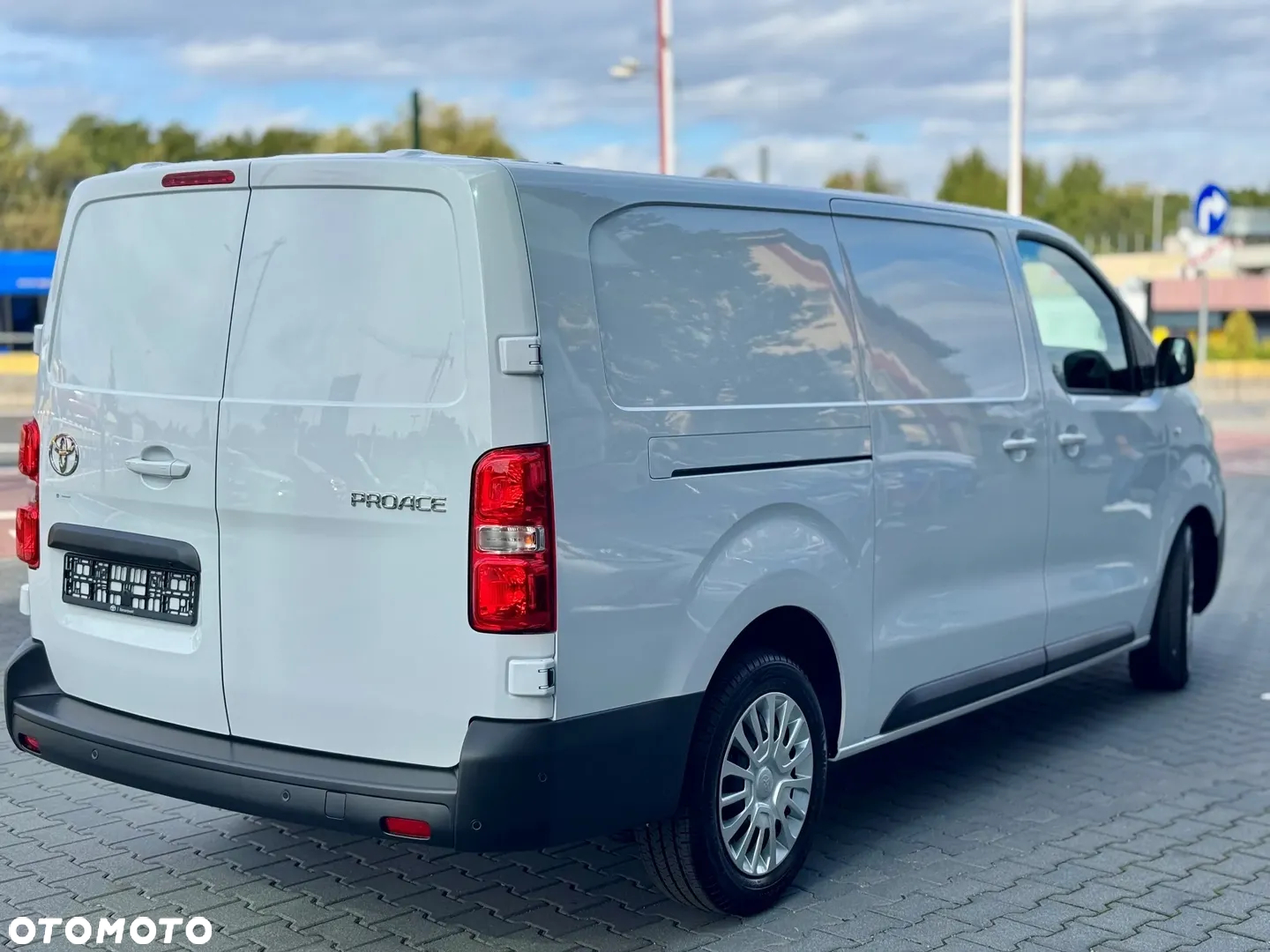 Toyota Proace - 3