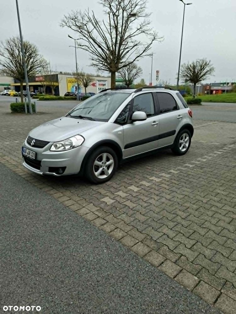 Suzuki SX4 - 1