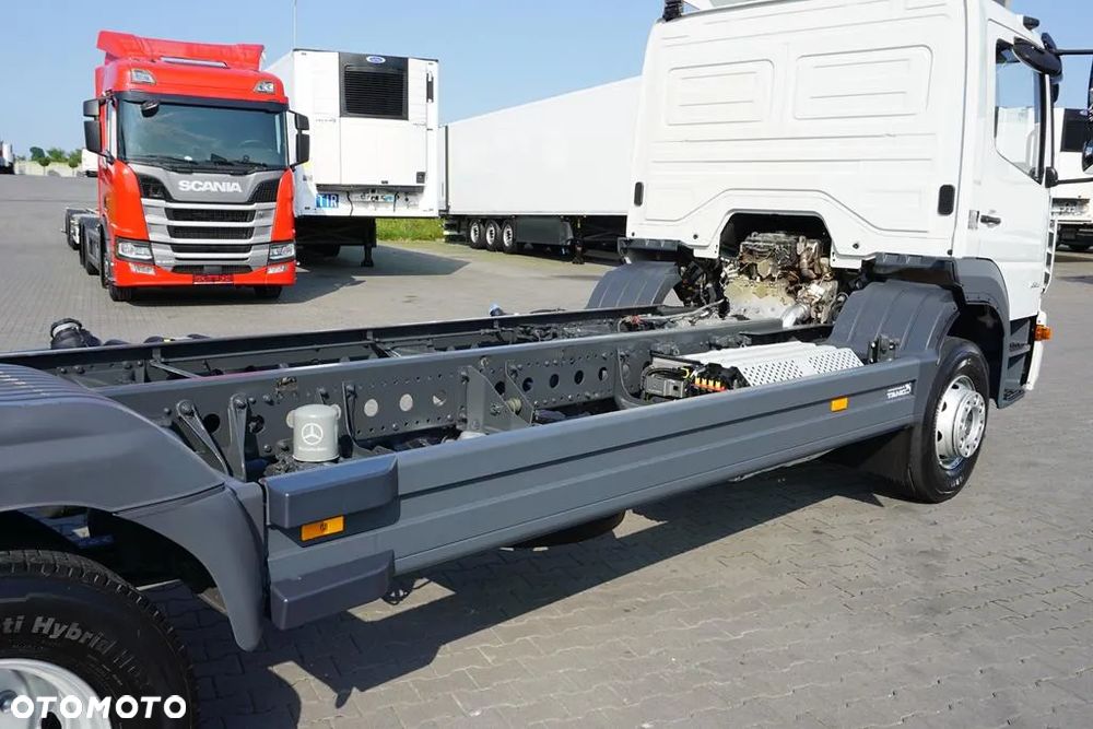 Mercedes-Benz ATEGO / 1523 / ACC / EURO 6 / PODWOZIE DO ZABUDOWY / DŁ. 6,75 M - 14