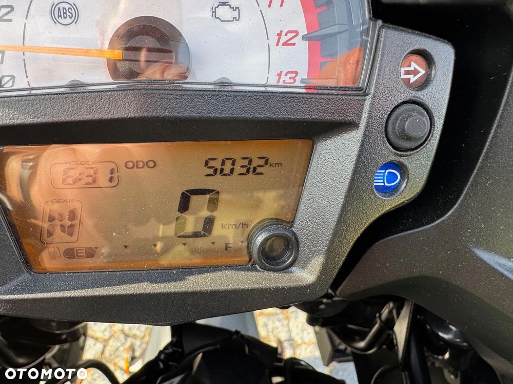 Kawasaki Versys 650 - 10